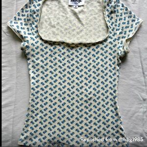 Rouje White Short Sleeve Scoop Neck Tee with Blue Floral Print